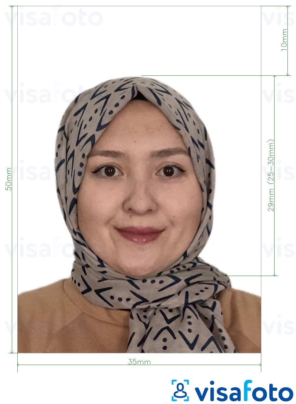 Eksempel bilde for Malaysia Passport 35x50 mm hvit bakgrunn med riktig størrelse